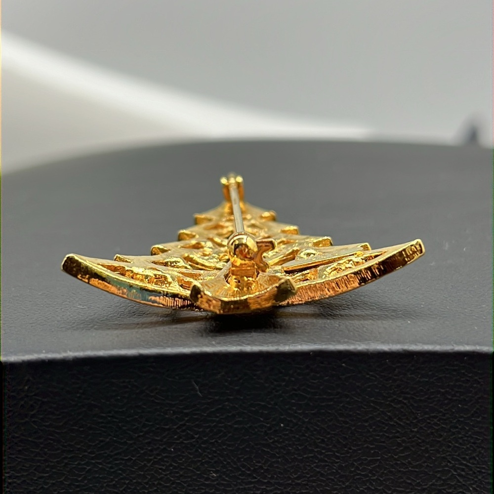 Elegant Vintage Eisenberg Ice Gold Christmas Tree Brooch with Multicolor Accents - Picture 9 of 12